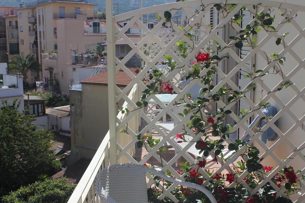 B&B Il Giglio Bianco Sorrento Pokoj fotografie